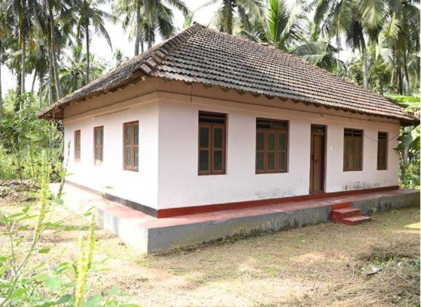 Keekan Heritage Home - Bekal Kannangad Luaran gambar